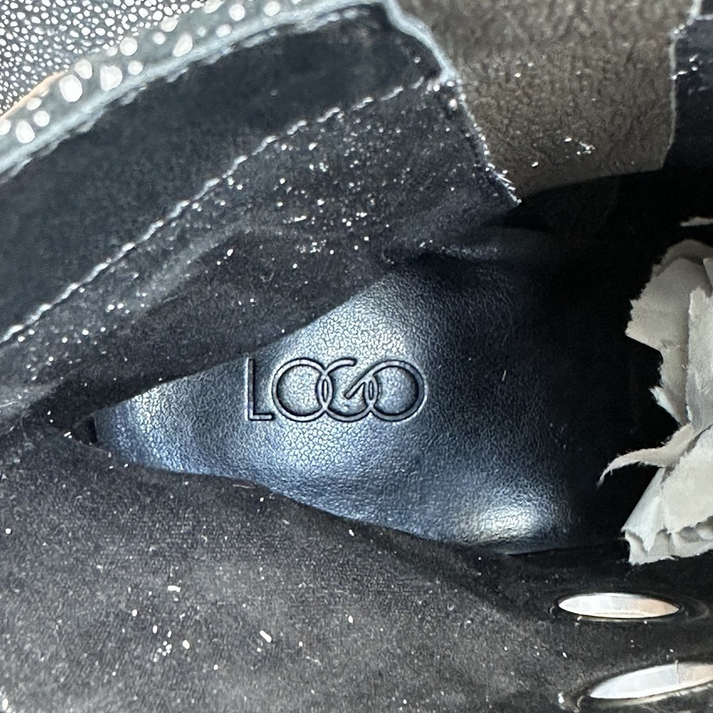 LOGO by Lori Goldstein Polly Ankle Boots with Grommets Gray Blk Women's Sz 9M - Picture 11 of 11